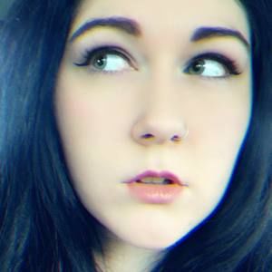 Meet your Posher, Alexia